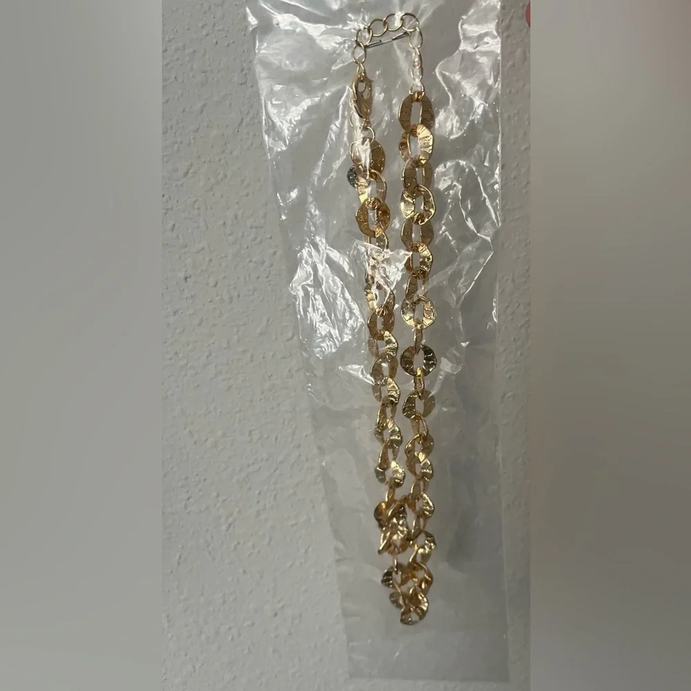 Marlyn Schiff Hammered Gold Chain Necklace NWOT